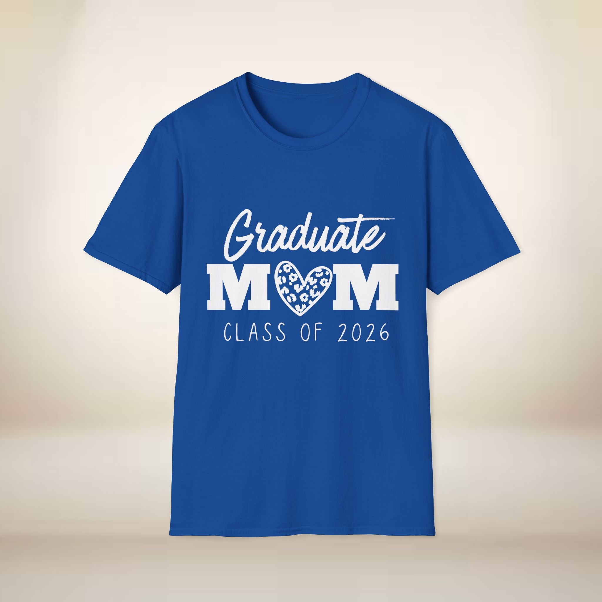 Graduate Mom T-Shirt — Class of 2026 Proud Mom Tee