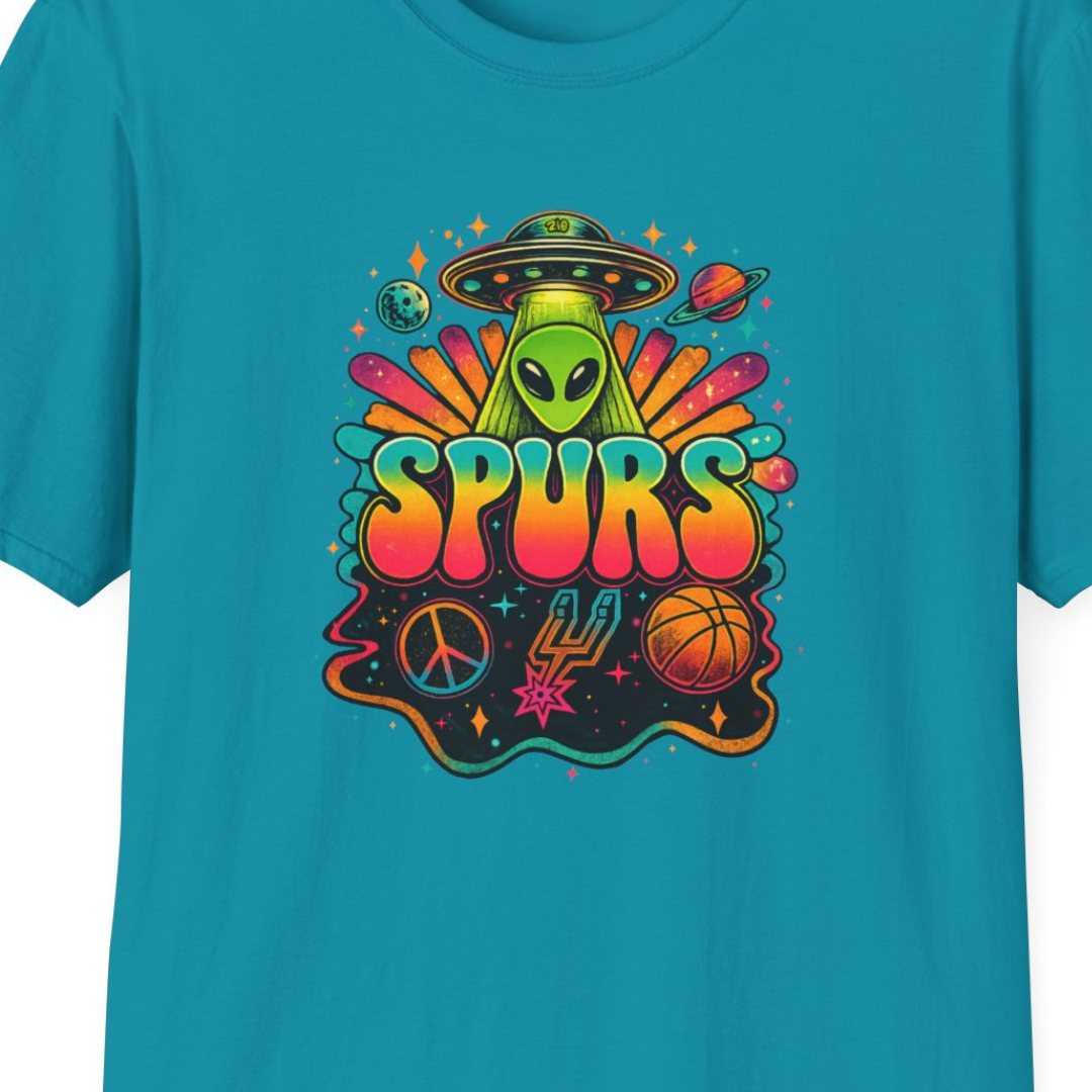 Retro Alien San Antonio Basketball  T-Shirt