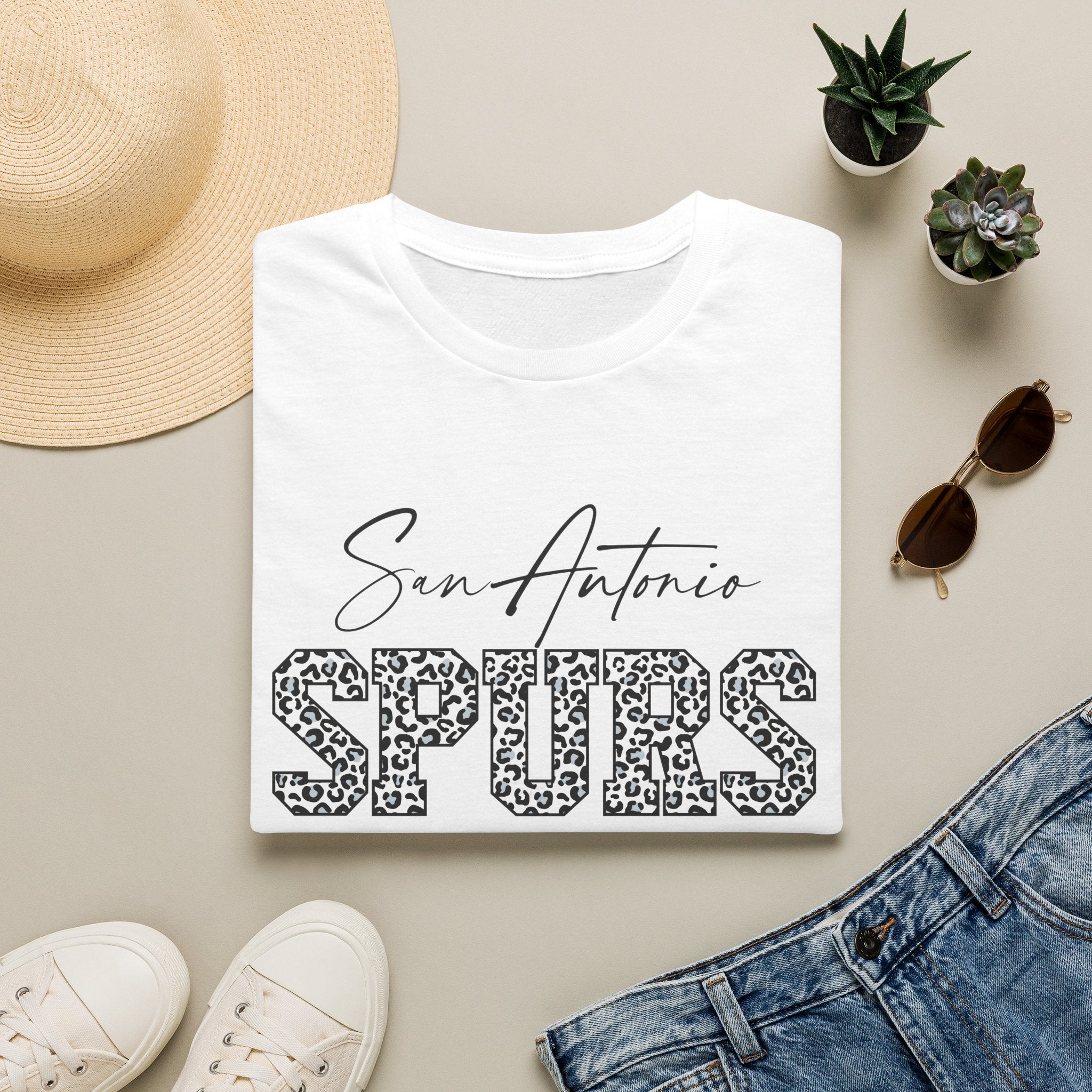 San Antonio Spurs Leopard Print T-Shirt