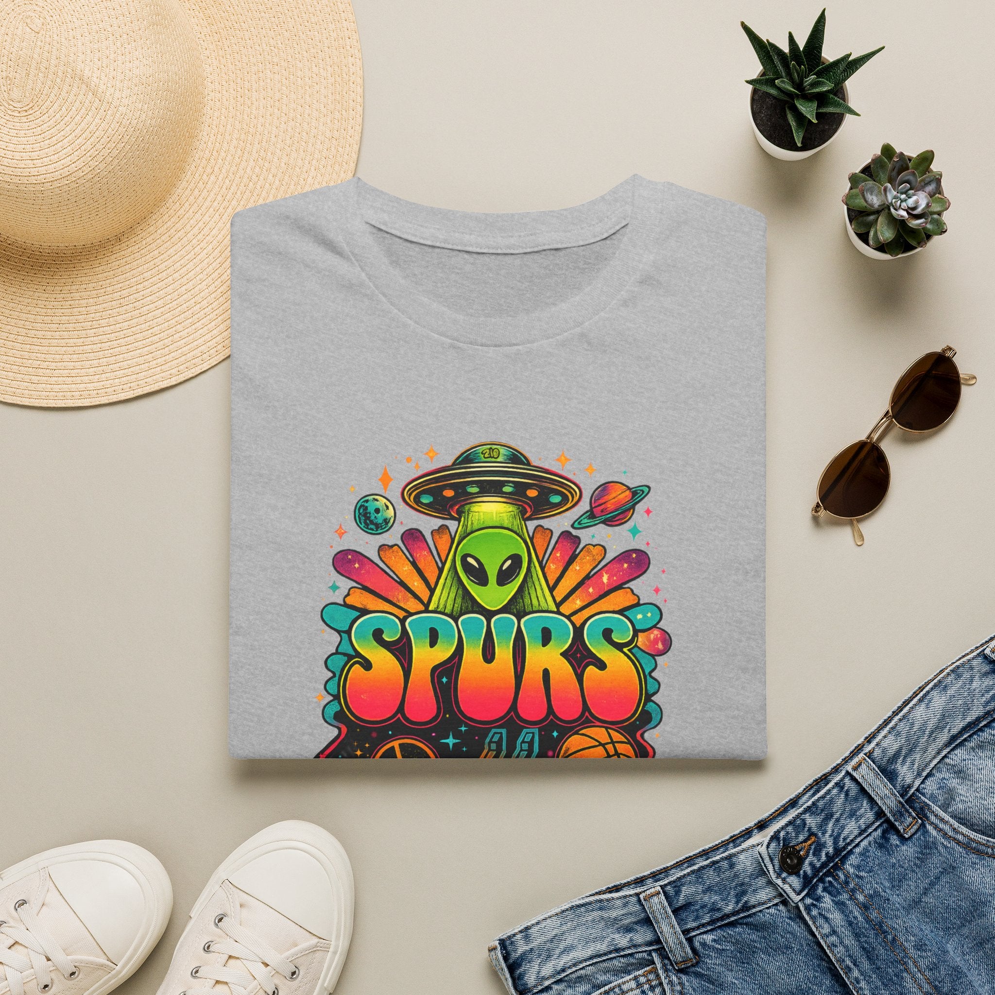 Retro Alien San Antonio Basketball  T-Shirt